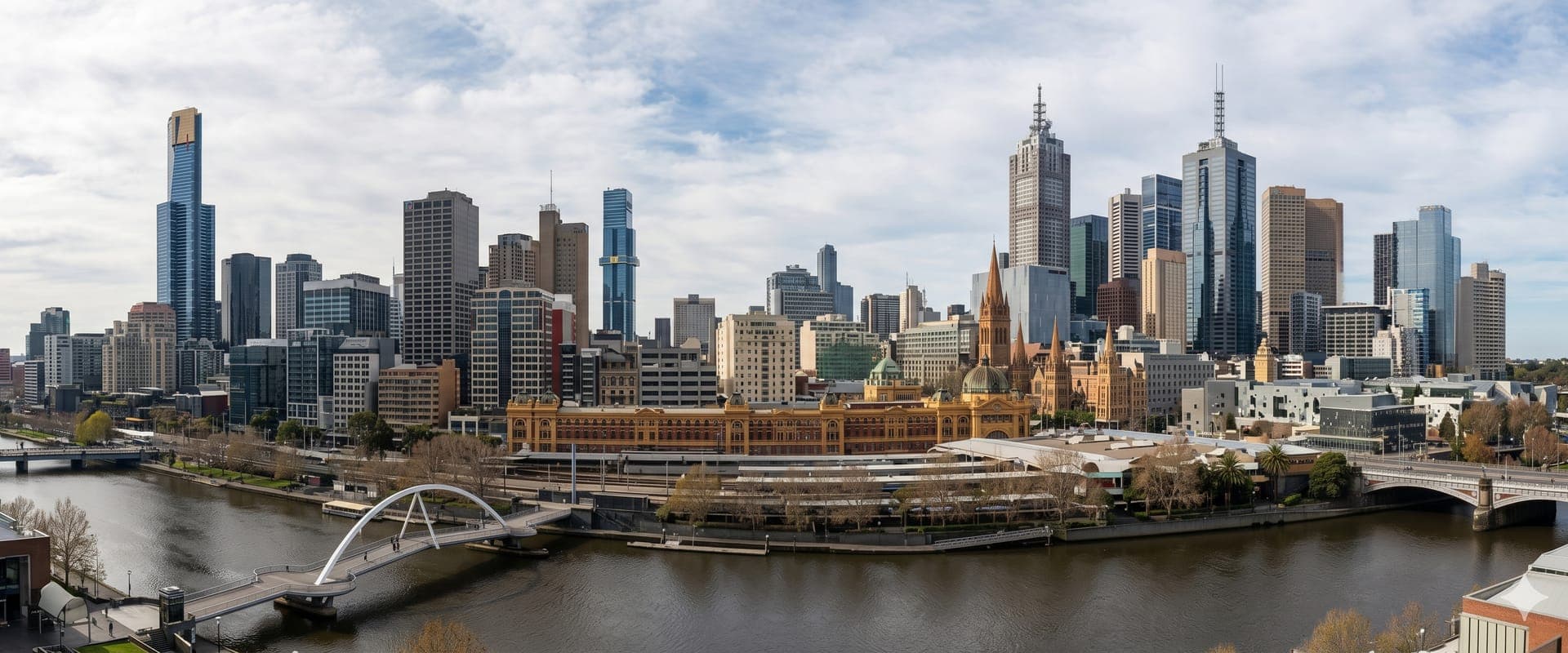 Melbourne CBD skyline along the Yarra